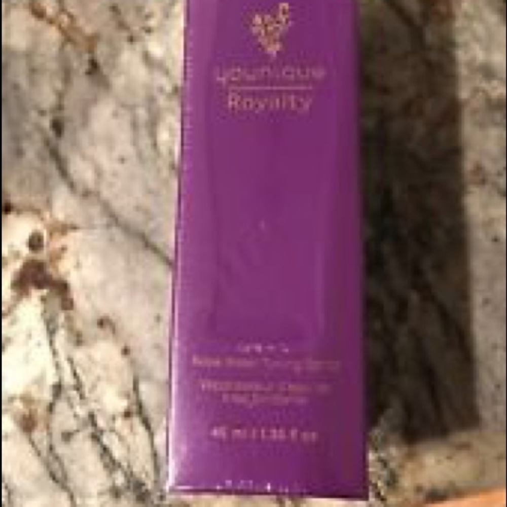 Rose water toner spray